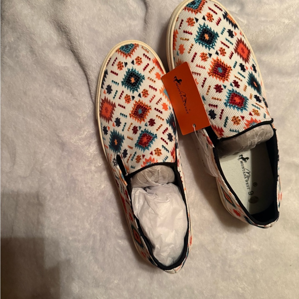 Montana West Multicolor Patterned Slippers
